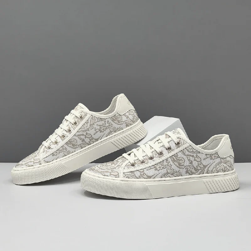 Men's canvas shoes with a lightweight construction for all - day wear Men's canvas shoes with a platform sole for added heightMen Fashion Breathable Slip-on Flat Canvas Shoes Men's canvas shoes with a lightweight construction for all - day wear Men's canvas shoes with a platform sole for added heightMen Fashion Breathable Slip-on Flat Canvas Shoes