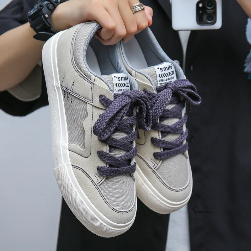 Men's canvas shoes with a breathable mesh lining for comfort Men's canvas shoes with a thick sole for a chunky aestheticMen Fashion Casual Breathable Canvas Snaekers Men's canvas shoes with a breathable mesh lining for comfort Men's canvas shoes with a thick sole for a chunky aestheticMen Fashion Casual Breathable Canvas Snaekers