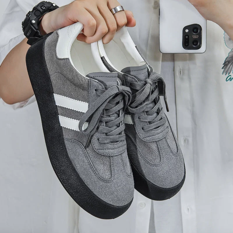 Men's canvas shoes with a branded logo on the side for brand recognition Men's canvas shoes with a lace - free elastic closure for a modern lookMen Fashion Patchwork Canvas Flat Casual Training Sneakers Men's canvas shoes with a branded logo on the side for brand recognition Men's canvas shoes with a lace - free elastic closure for a modern lookMen Fashion Patchwork Canvas Flat Casual Training Sneakers