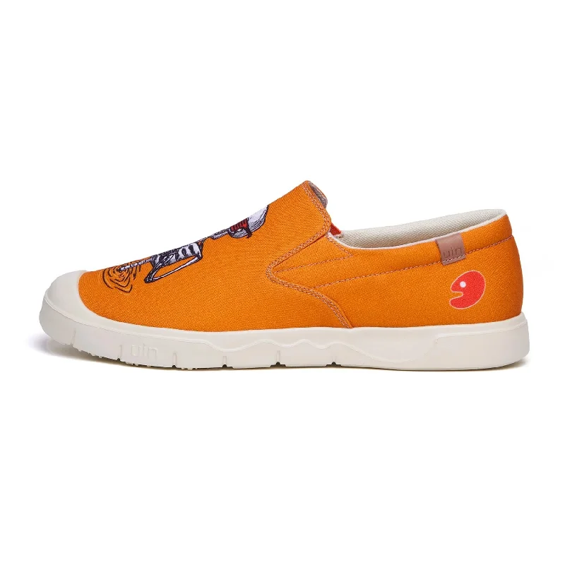 Men's canvas shoes with a perforated design for better ventilation What's Up II Cadiz I Men Men's canvas shoes with a perforated design for better ventilation What's Up II Cadiz I Men