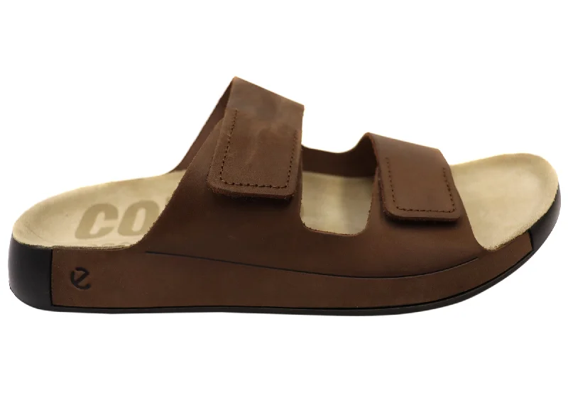Men's sandals with a decorative buckle or charm Men's sandals with a decorative buckle or charm ECCO Mens Comfortable Leather 2nd Cozmo Slides Sandals
