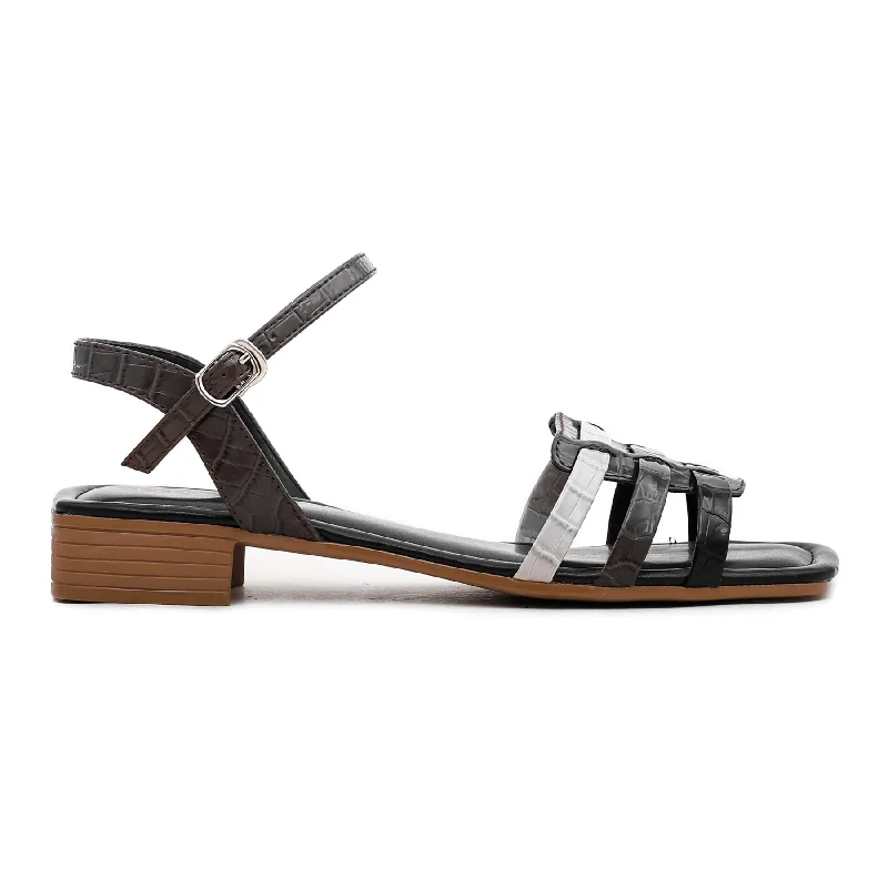 Men's sandals in a neutral color like black or brown Men's sandals in a neutral color like black or brown Black Formal Sandal FR5285