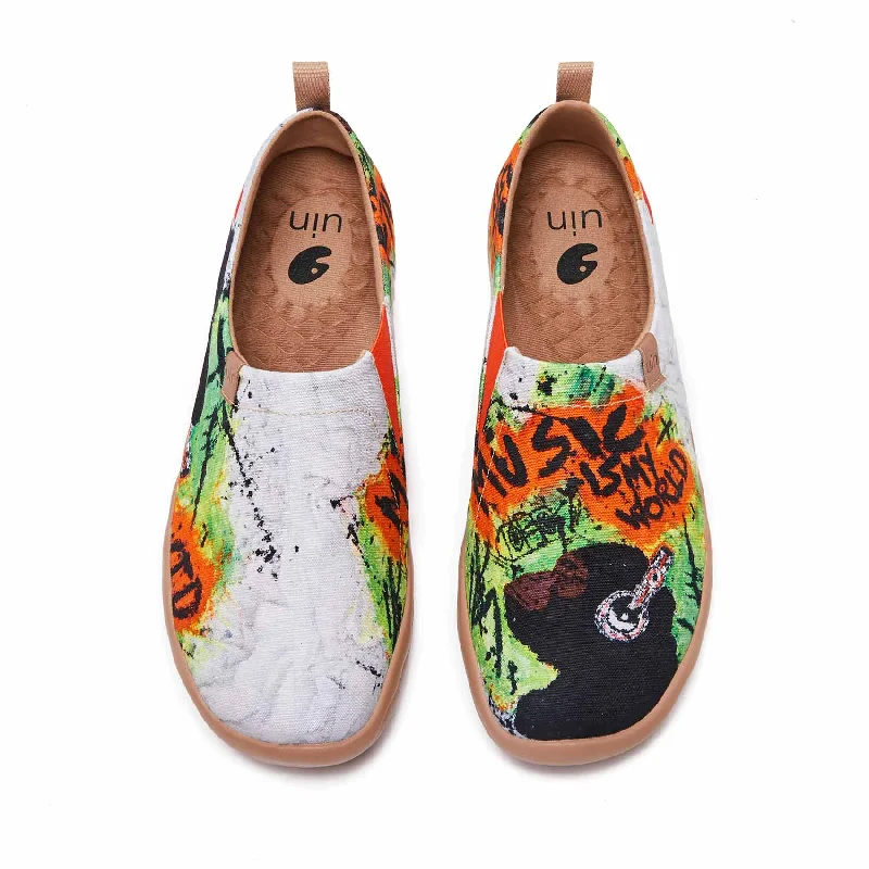Men's canvas shoes in bright red for a bold statement Music is My World