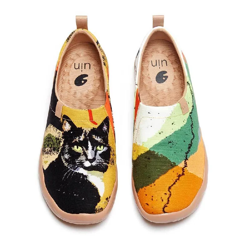 Men's canvas shoes with a neon - colored accent for a trendy touch Black Cat