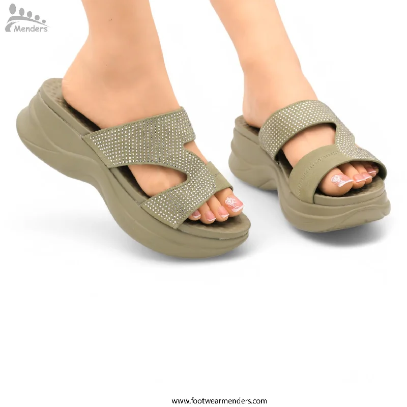 Men's slippers with a stretchy side panel for a better fit Cm6984 comfy slipper