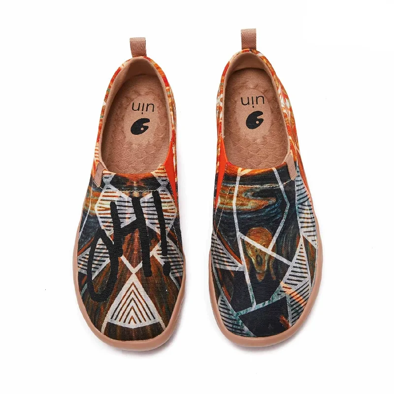 Men's canvas shoes with a branded logo on the side for brand recognition Scream