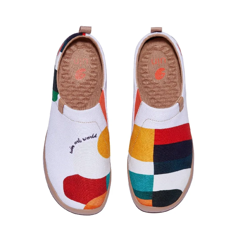 Men's canvas shoes in bright red for a bold statement Hold That Color 2 Toledo I Men Men's canvas shoes in bright red for a bold statement Hold That Color 2 Toledo I Men