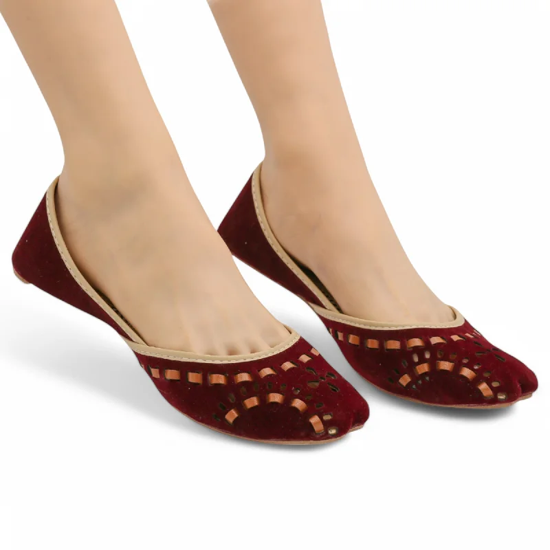 Men's slippers with a rubber sole for outdoor use M0602 khusa