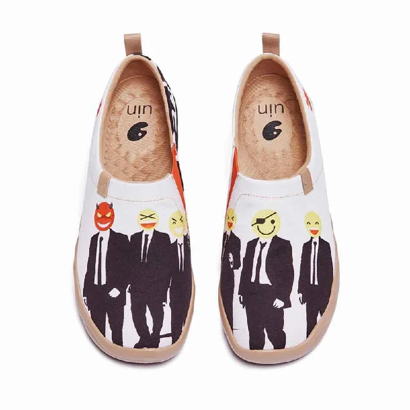 Men's canvas shoes in khaki color for a versatile look We are Elites