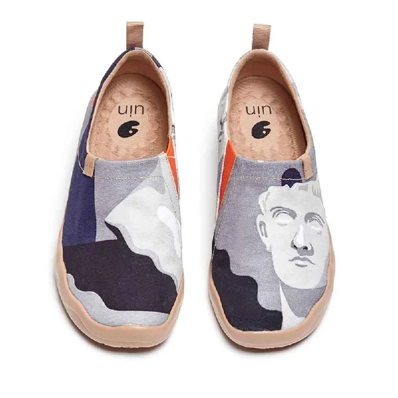 Men's canvas shoes with a multi - colored pattern for a trendy appearance David