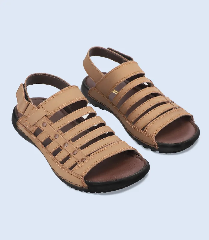 Men's sandals with a stretchy strap for a better fitBM4579-BROWN-Men Sandal
