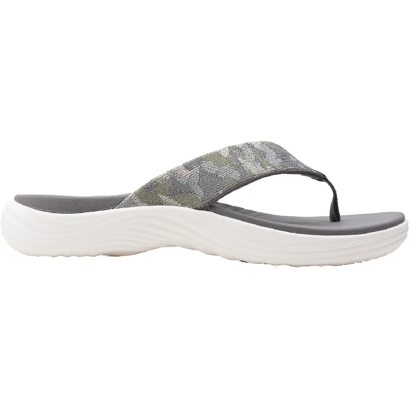 Men's sandals with a padded heelWomen's Clarks Cloudsteppers Lola Point Khaki Camo Fabric Men's sandals with a padded heelWomen's Clarks Cloudsteppers Lola Point Khaki Camo Fabric