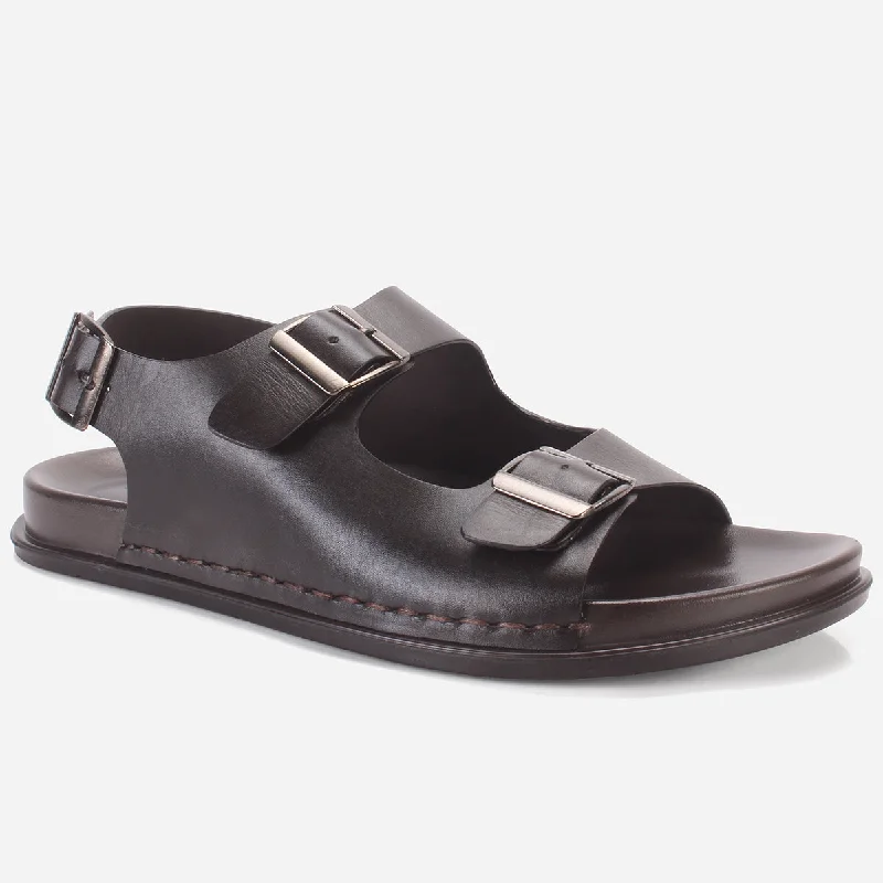 Men's sandals with a contrast stitching detailMens "GIOR" Leather Summer Sandals