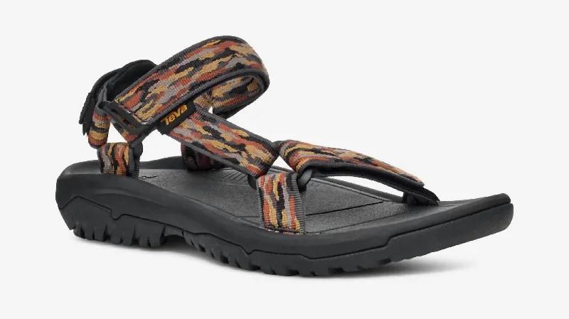 Men's sandals with a stretchy strap for a better fitMen's Hurricane Xlt2 Sandal In Mesh Black