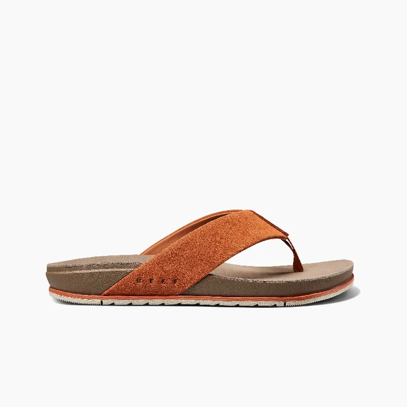 Men's sandals with a stretchy strap for a better fitOjai