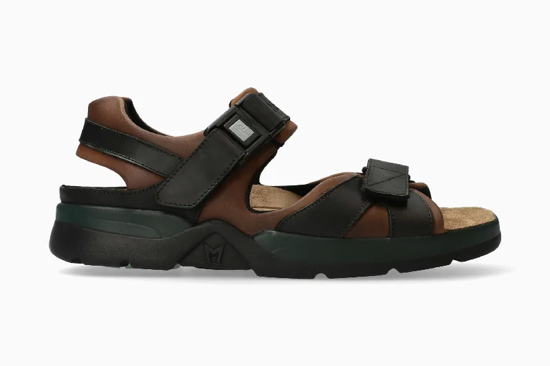 Men's sandals with a leather lining for comfortShark Fit - Dark Brown