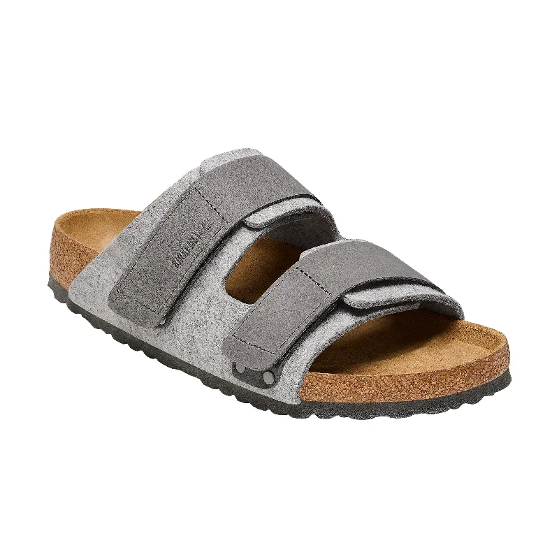 Men's leather sandals with an adjustable strapUji Authentic Felt Light Grey Oiled Leather/Felt