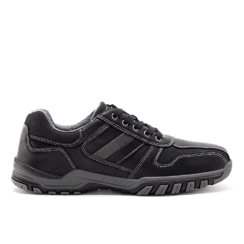 Men's casual sneakers with a mesh upperAnderz