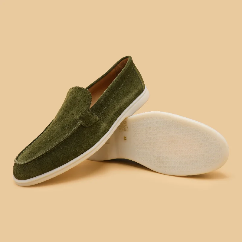 Men's loafers in a neutral color like black or brown6398 - Khaki