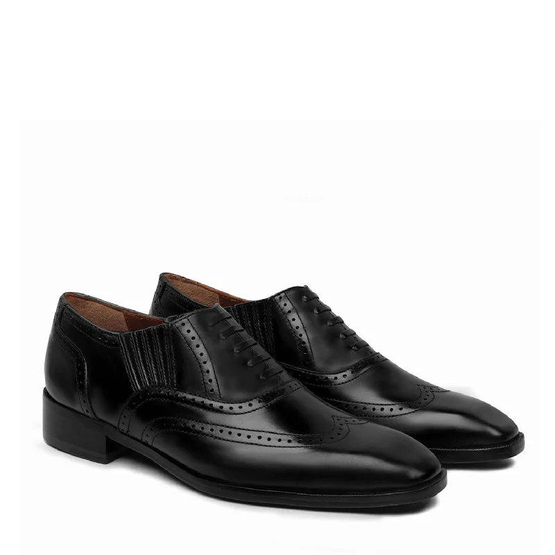 Brogue - perforated men's Oxfords for a traditional lookBlack Lazy Man Stylish Wingtip Punching with Fixed Oxford Leather Lace-Up Formal Shoe Brogue - perforated men's Oxfords for a traditional lookBlack Lazy Man Stylish Wingtip Punching with Fixed Oxford Leather Lace-Up Formal Shoe
