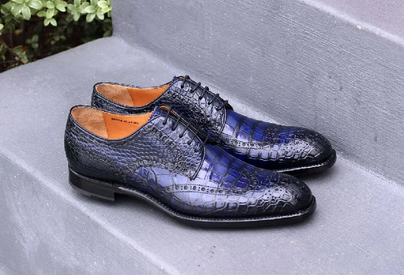 Brogue - perforated men's Oxfords for a traditional lookStyle: 20162-1233A-Blue