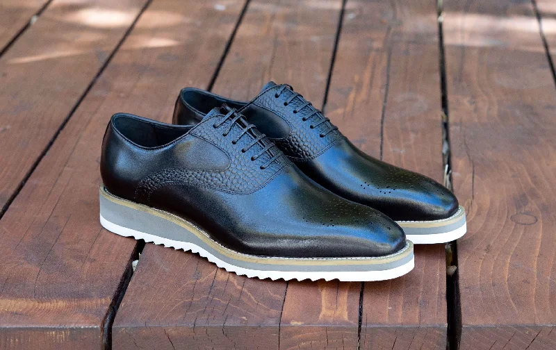 Men's Oxford shoes with a shock - absorbing insole and a leather liningStyle: 515-40-Black Men's Oxford shoes with a shock - absorbing insole and a leather liningStyle: 515-40-Black