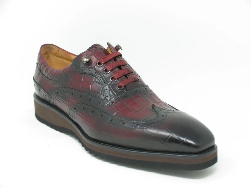 Men's Oxford shoes with a buckle closure and a pointed toeCalfskin Lace-Up Oxford Burgundy Men's Oxford shoes with a buckle closure and a pointed toeCalfskin Lace-Up Oxford Burgundy
