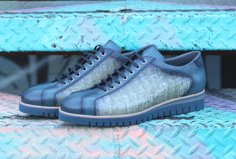 Men's Oxford shoes with a buckle closure and a pointed toeCorrente Printed Calfskin Lace-Up Oxford Blue Men's Oxford shoes with a buckle closure and a pointed toeCorrente Printed Calfskin Lace-Up Oxford Blue
