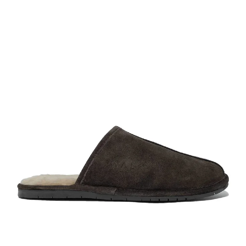 Men's slippers with a wool blend upper for warmthLangley Slipper