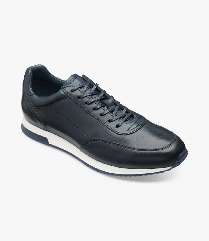 Men's casual shoes with a thick sole for added heightLOAKE  Bannister - Leather Sneakers - Navy