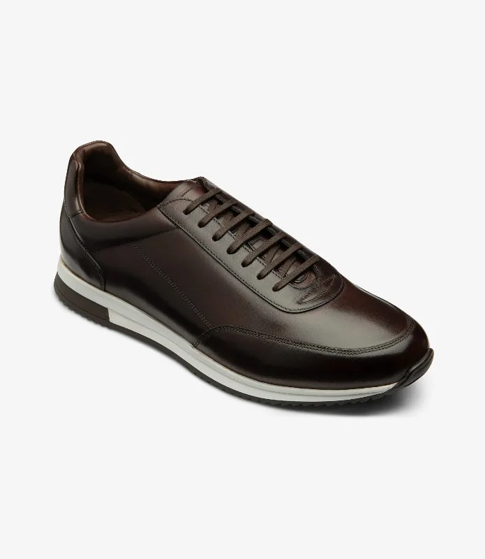 Men's casual shoes with a padded heel for comfortLOAKE  Bannister - Leather Sneakers -  Dark Brown