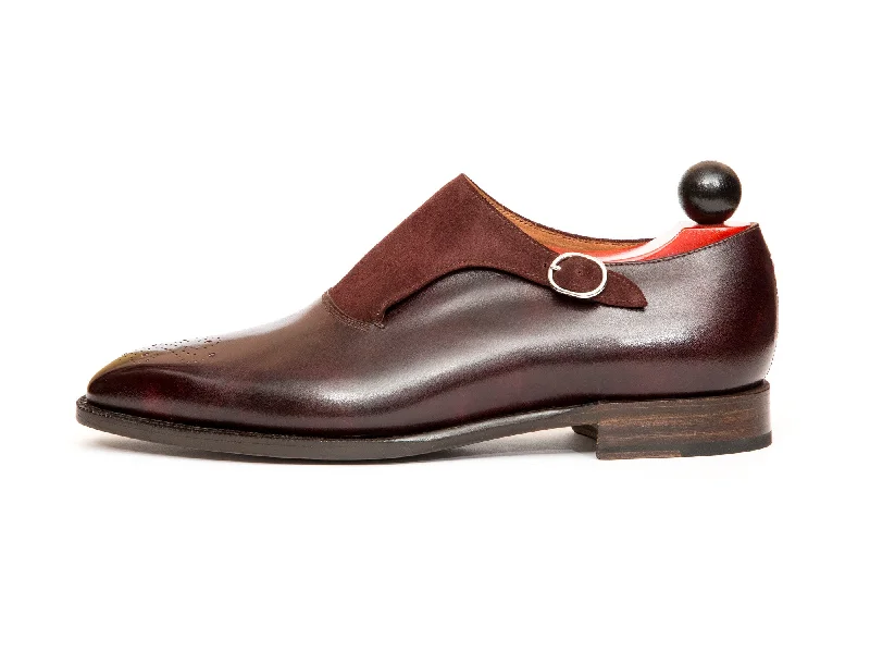 Men's Oxford shoes with a leather lining for breathabilityOverlake - MTO - Plum Museum Calf / Burgundy Suede - MGF Last - Single Leather Sole Men's Oxford shoes with a leather lining for breathabilityOverlake - MTO - Plum Museum Calf / Burgundy Suede - MGF Last - Single Leather Sole