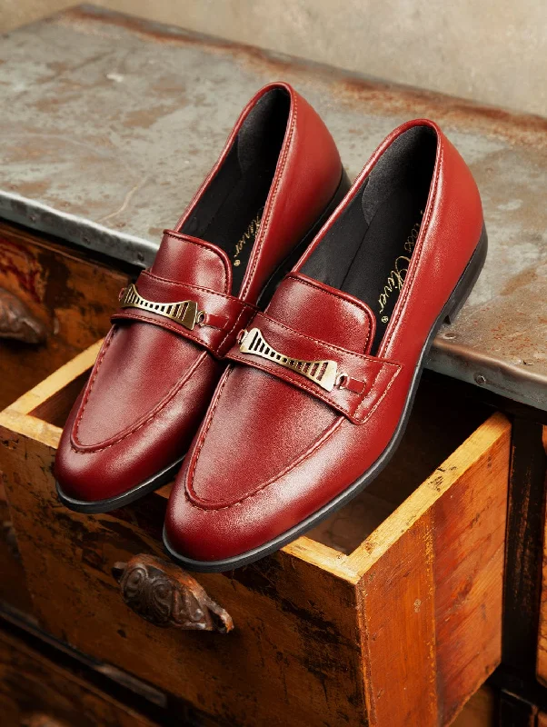 Men's loafers with a moc - toe designBridge-Bit Cactus Leather Vegan Loafer | Burgundy