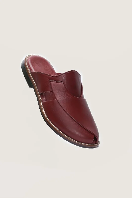 Men's slippers with a padded footbed for all - day comfortPeshawari Mules