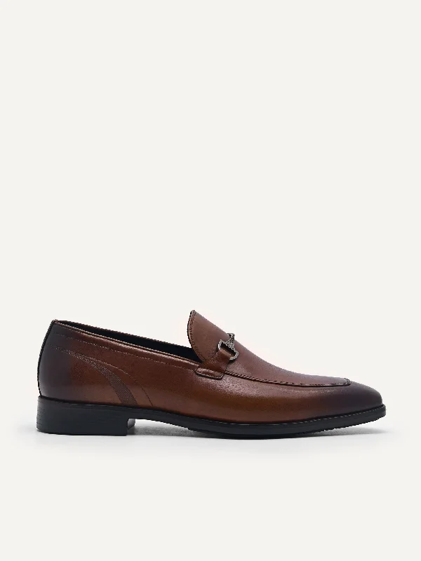 Men's leather loafers with a penny slotAltitude Lightweight Loafers