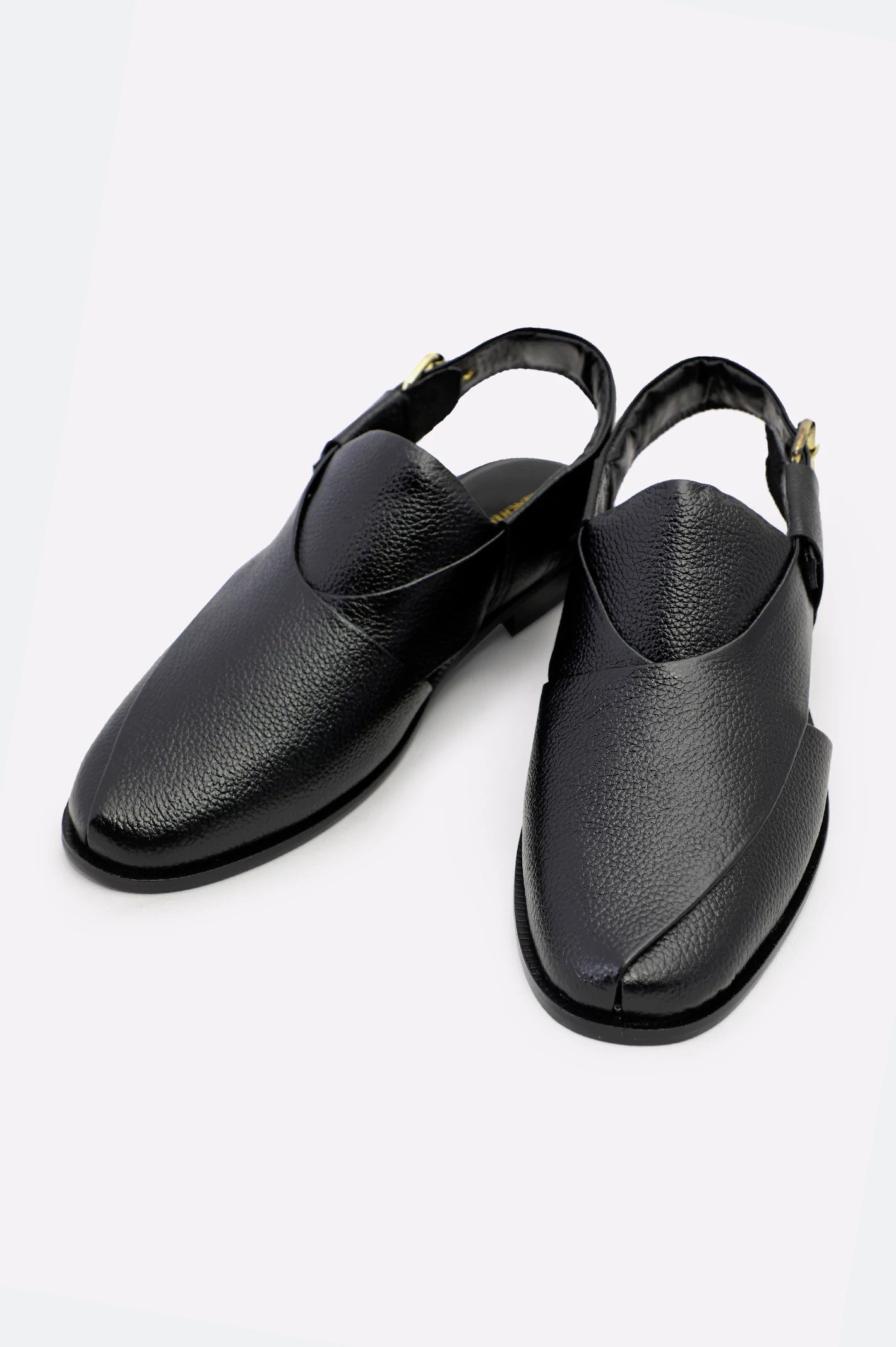 Men's slippers with a non - slip outsole for safetyBlack Casual Peshawari Sandal