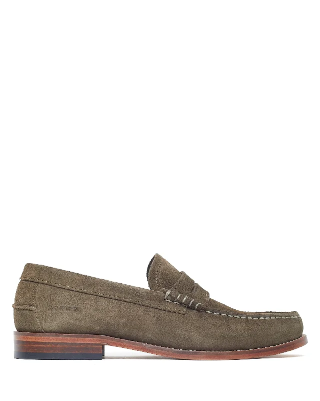 Men's loafers with a leather lining for comfortPunch Suede Khaki