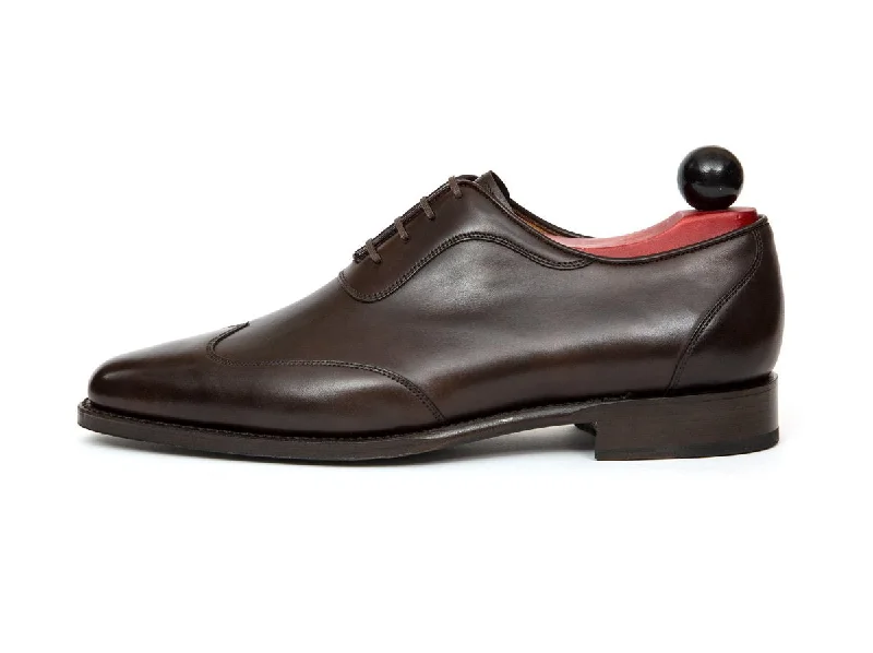 Men's Oxfords with a lace - up closure and a narrow fitRainier - MTO - Dark Brown Museum Calf - JKF Last - Single Leather Sole Men's Oxfords with a lace - up closure and a narrow fitRainier - MTO - Dark Brown Museum Calf - JKF Last - Single Leather Sole