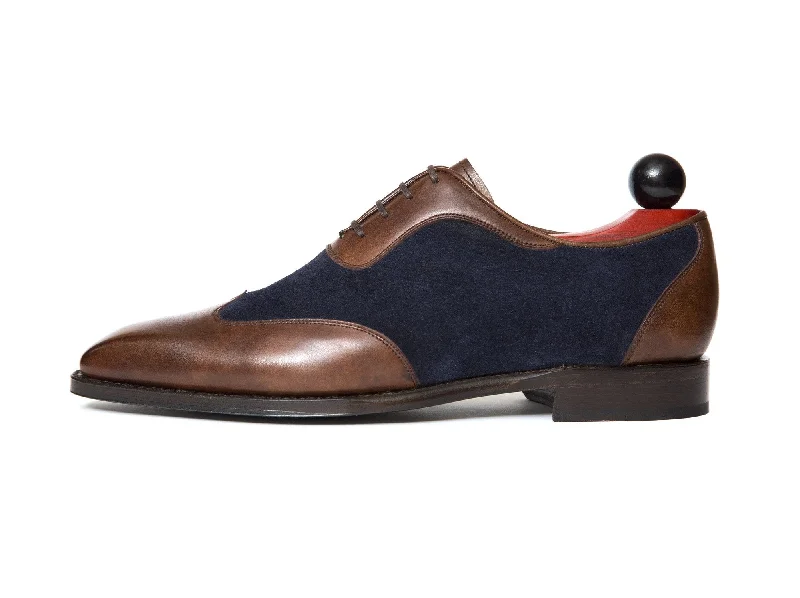 Men's Oxford shoes with a buckle closure and a pointed toeRainier - MTO - Walnut Museum Calf / Navy Suede - MGF Last - Single Leather Sole Men's Oxford shoes with a buckle closure and a pointed toeRainier - MTO - Walnut Museum Calf / Navy Suede - MGF Last - Single Leather Sole