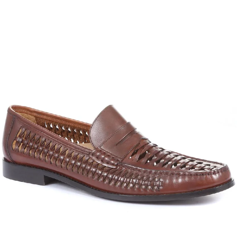 Men's loafers with a tassel front for a classic lookRiverside Woven Leather Loafers - RIVERSIDE / 319 873