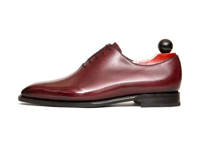 Men's Oxfords with a low - heeled design and a square toeSkyway - MTO - Burgundy Calf - LPB Last - Single Leather Sole Men's Oxfords with a low - heeled design and a square toeSkyway - MTO - Burgundy Calf - LPB Last - Single Leather Sole