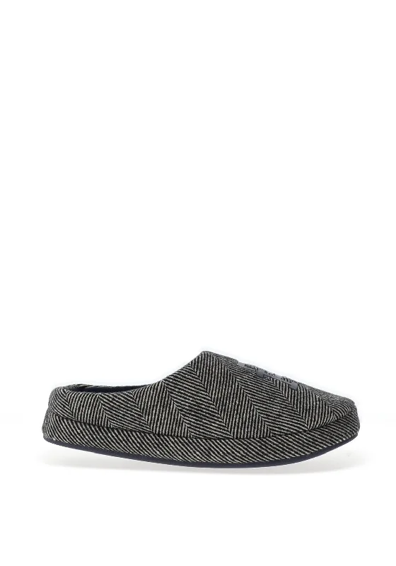 Men's slippers with a logo patch on the sideTommy Hilfiger Herringbone Slippers, Black Multi Men's slippers with a logo patch on the sideTommy Hilfiger Herringbone Slippers, Black Multi