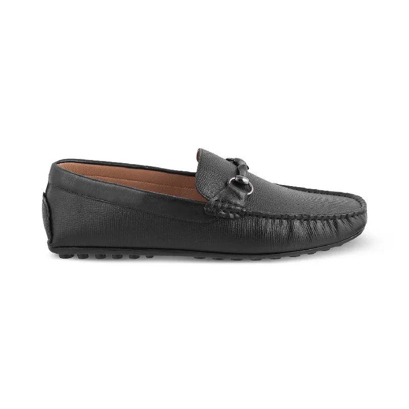 Men's loafers with a smooth leather finishThe Mills Black Men's Leather Driving Loafers Tresmode