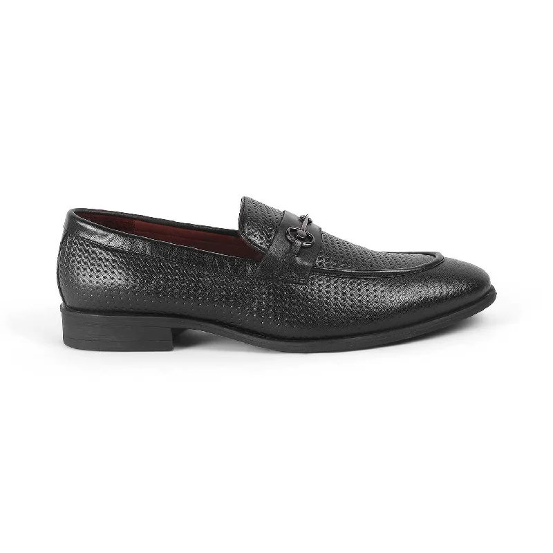 Suede men's loafers for a soft and luxurious feelTresmode Fetch Black Men's Textured Leather Loafers