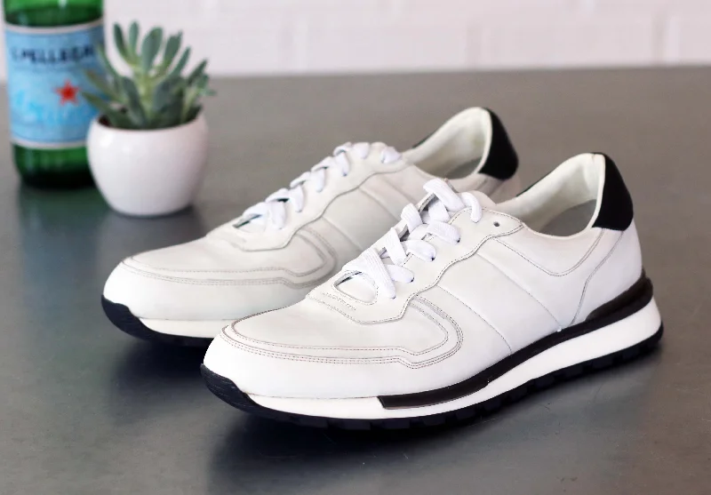 Men's Oxfords with a padded collar for a comfortable fitUgo Vasare by Maurice Calfskin Lace-Up Sneaker White Men's Oxfords with a padded collar for a comfortable fitUgo Vasare by Maurice Calfskin Lace-Up Sneaker White