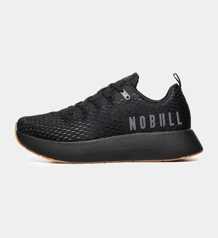 Men's running shoes with a flexible sole for easy movementMen's Journey