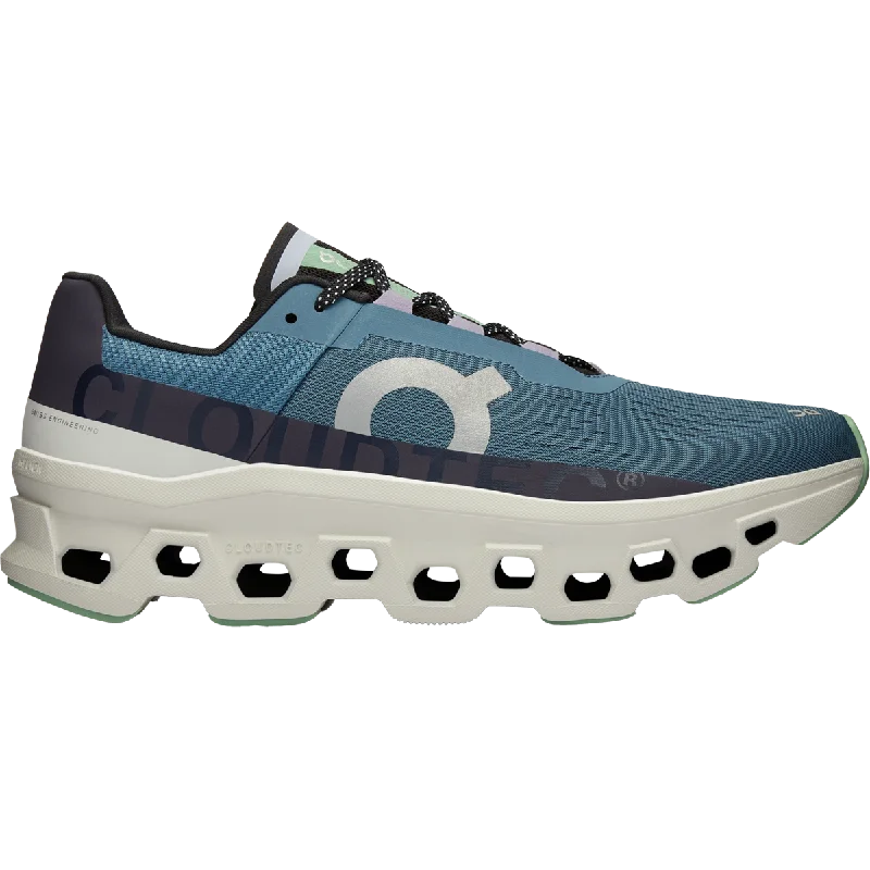 Men's running shoes with a flexible sole for easy movementMen's Cloudmonster