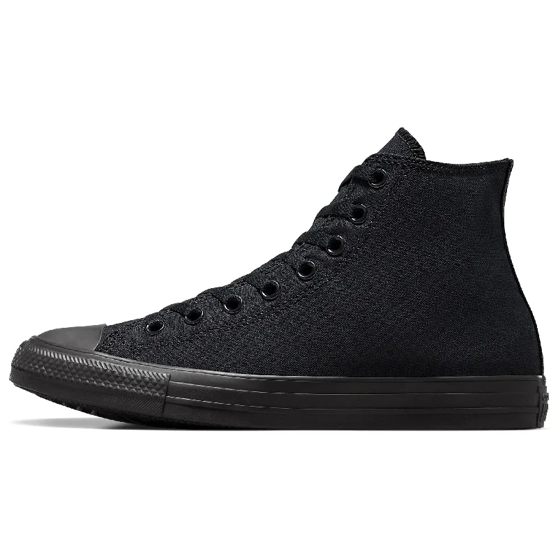 Men's sneakers with a contrast color soleConverse Chuck Taylor Core Canvas High Top Mens Shoes