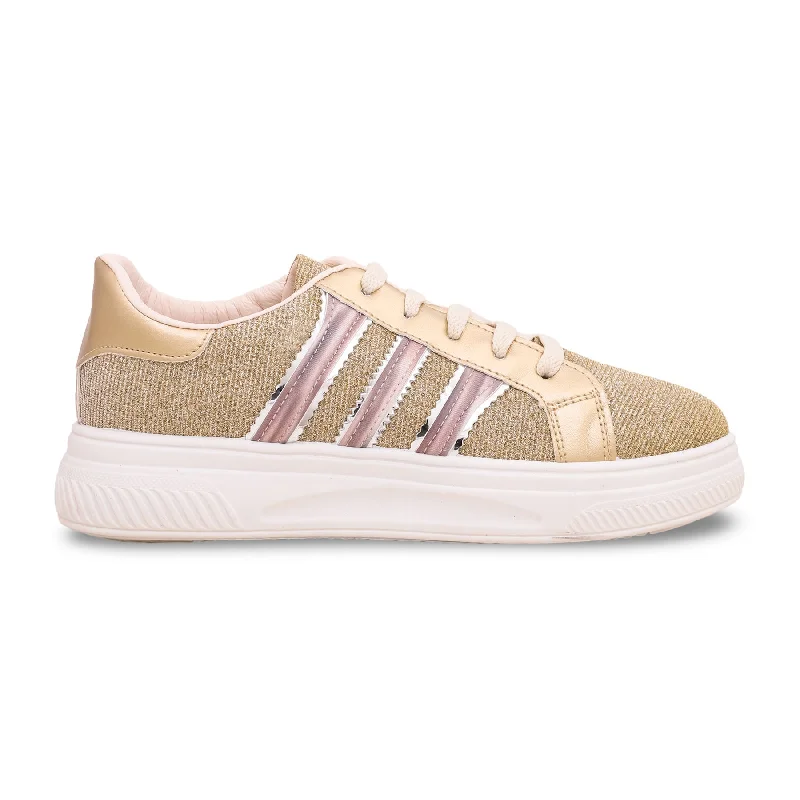 Men's sneakers with a decorative logo on the sideGolden Casual Sneaker AT7302