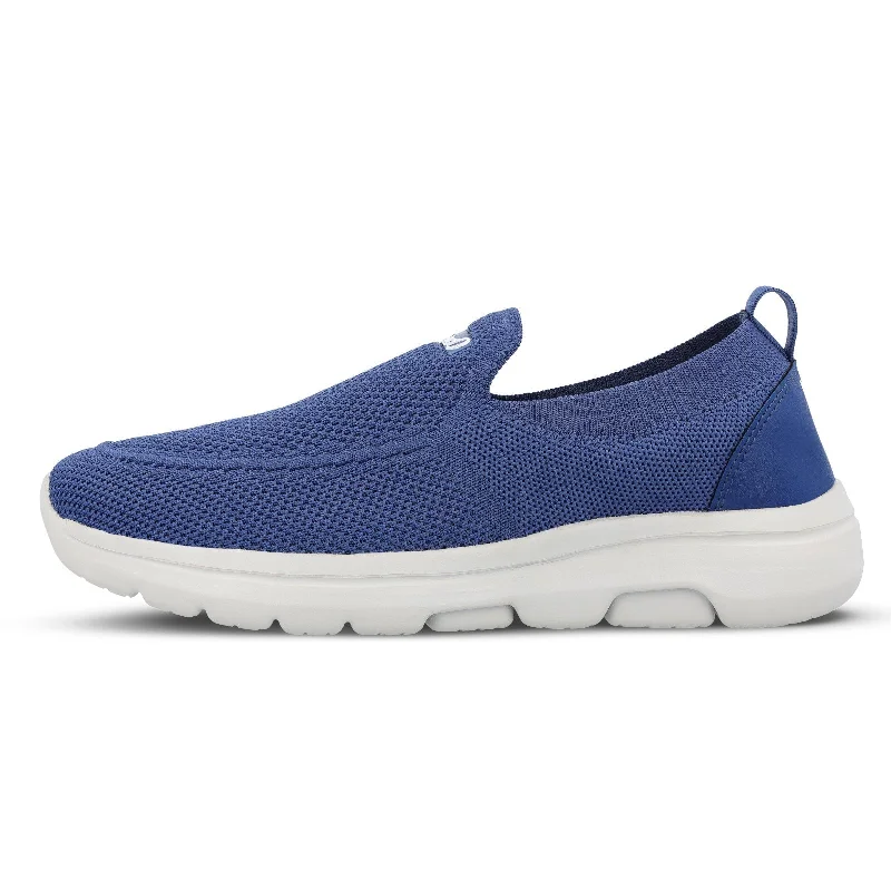 Men's lightweight walking shoes with a breathable mesh upperWalkaroo Belly Shoes for Men - XS9770 Blue